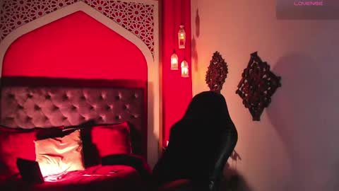 Anne  online show from 03.02.25