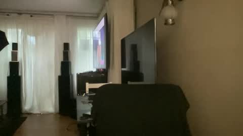 Snapshot of anneonamouse_ chatting on 05.15.26 Anne online show from 05.15.26