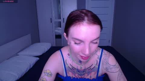 Snapshot of annetenet chatting on 07.15.26 Annet online show from 07.15.26