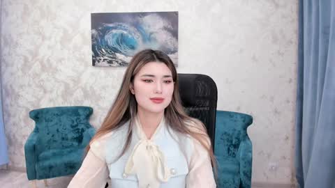 Snapshot of annetli chatting on 12.04.24 annetli online show from 12.04.24