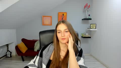 Snapshot of annewilsonn chatting on 01.16.26 annewilsonn online show from 01.16.26