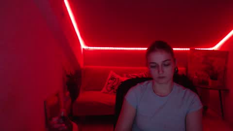 Snapshot of annewilsonn chatting on 02.03.26 annewilsonn online show from 02.03.26