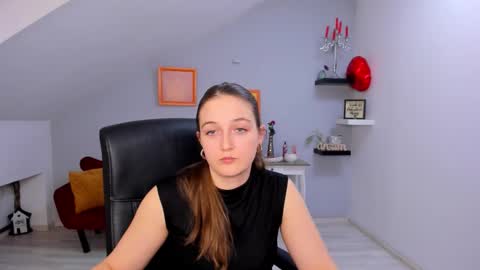 Snapshot of annewilsonn chatting on 03.02.26 annewilsonn online show from 03.02.26