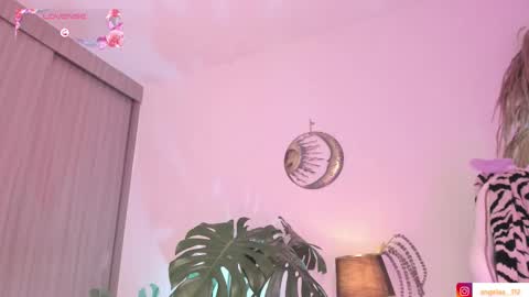 Angel online show from 11.13.25