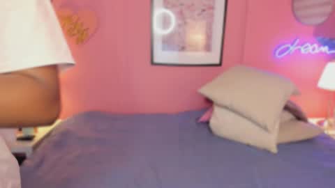 annia online show from 10.01.25