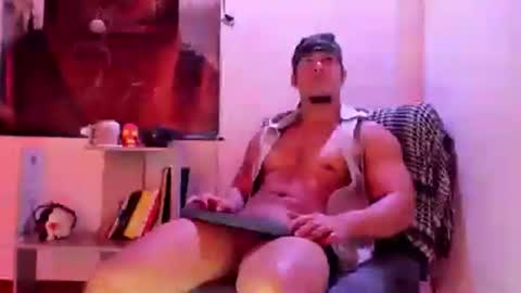 Snapshot of annibal_toro chatting on 06.24.26 darg online show from 06.24.26