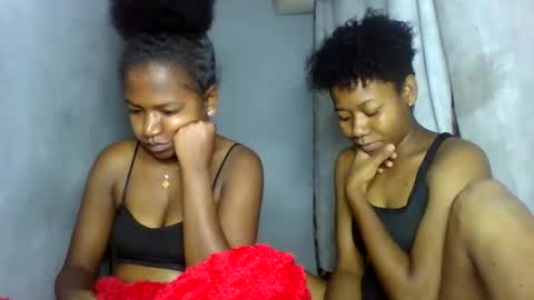 Snapshot of annick98 chatting on 02.11.26 annick98 online show from 02.11.26