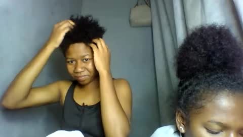 Snapshot of annick98 chatting on 02.13.26 annick98 online show from 02.13.26