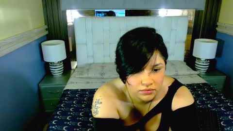 Snapshot of annie_catt_ chatting on 02.04.26 Annie online show from 02.04.26