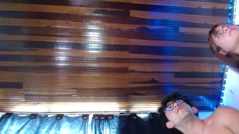 Annie and Jacke online show from 04.18.26