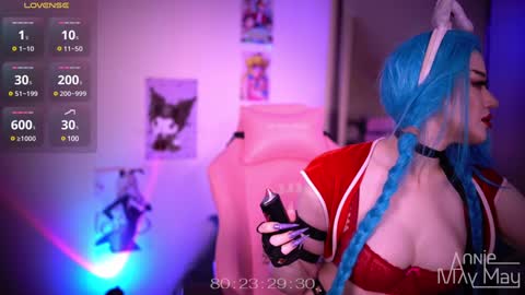 Annie May   online show from 12.21.24