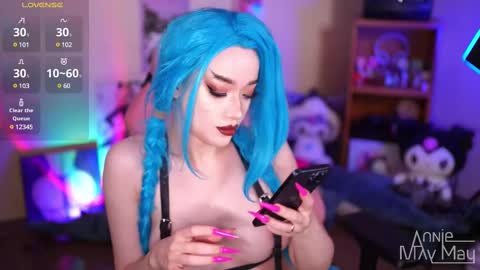 Annie May   online show from 02.25.25