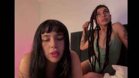 Snapshot of annie_snow_ chatting on 05.24.26 JEANNE no olvides seguirme dont forget follow me uu online show from 05.24.26