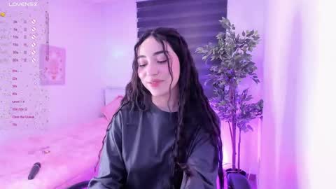 Cassandra online show from 03.05.25