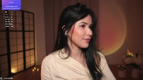 anniehillofficial_ online show from 04.17.26