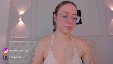 Annie online show from 01.23.25
