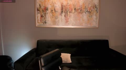 Annie Monroe online show from 11.22.25