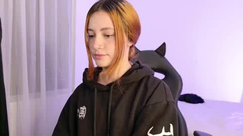 Annie online show from 04.08.26