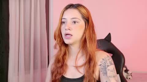 Snapshot of anniemora_ chatting on 07.17.26 Annie online show from 07.17.26