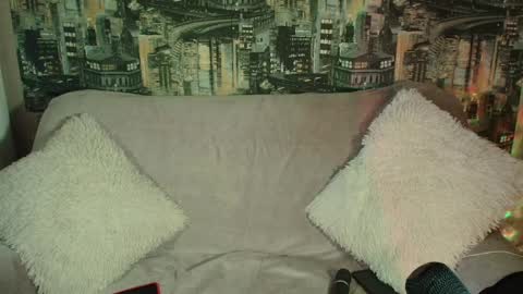Snapshot of annienight2 chatting on 04.25.26 Anna online show from 04.25.26