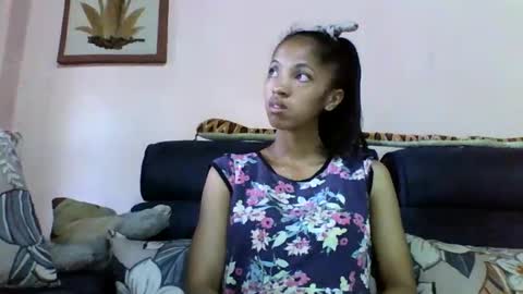 Snapshot of anniesexy1 chatting on 11.03.25 anniesexy1 online show from 11.03.25