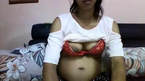 Snapshot of anniesexy1 chatting on 11.13.25 anniesexy1 online show from 11.13.25