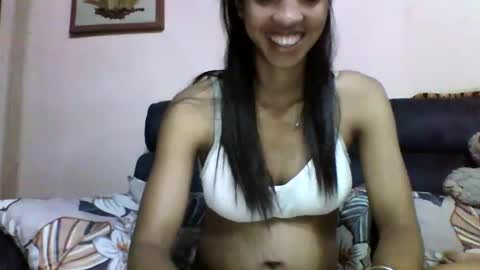 Snapshot of anniesexy1 chatting on 11.19.25 anniesexy1 online show from 11.19.25