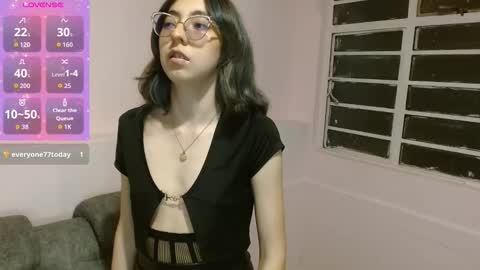 Annie Sparkle online show from 11.06.25