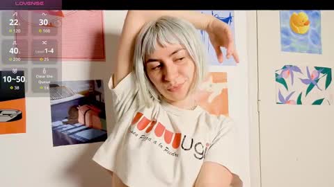 annietinky online show from 10.22.25