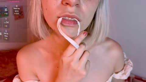 annietinky online show from 12.19.25