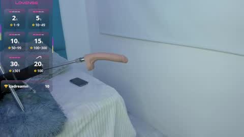 Annie Evans  online show from 11.06.25