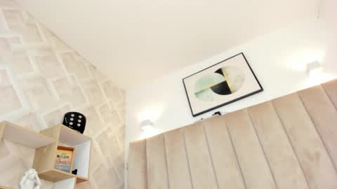 Snapshot of anniie_queen chatting on 02.18.26 Annie Queen online show from 02.18.26