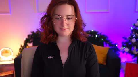 Snapshot of annterry chatting on 12.17.24 Ann Terry 3 online show from 12.17.24