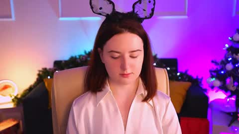 Snapshot of annterry chatting on 12.29.24 Ann Terry 3 online show from 12.29.24