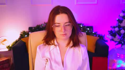 Snapshot of annterry chatting on 12.30.24 Ann Terry 3 online show from 12.30.24
