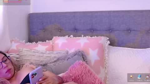 Snapshot of anntonellalee chatting on 05.11.26 Antonella Lee online show from 05.11.26