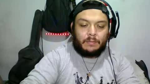 lion kennedy independent model moderator online show from 02.04.26