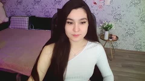 Snapshot of anny_shine chatting on 01.09.25 Annie online show from 01.09.25