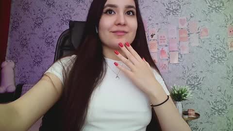 Snapshot of anny_shine chatting on 01.11.25 Annie online show from 01.11.25