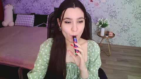 Snapshot of anny_shine chatting on 01.17.25 Annie online show from 01.17.25