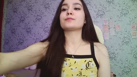 Snapshot of anny_shine chatting on 01.30.25 Annie online show from 01.30.25