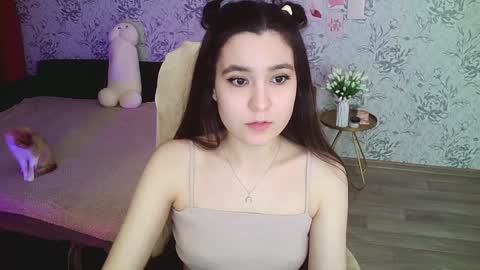 Snapshot of anny_shine chatting on 01.31.25 Annie online show from 01.31.25