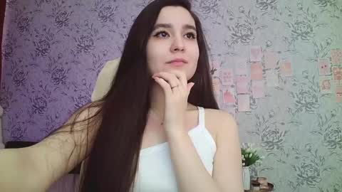 Snapshot of anny_shine chatting on 02.10.25 Annie online show from 02.10.25