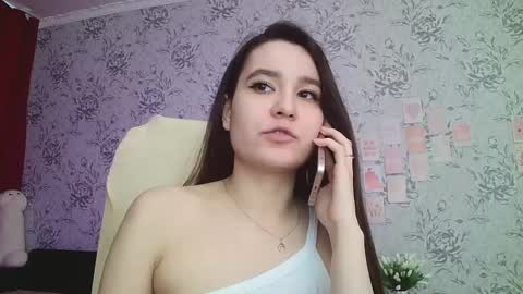 Snapshot of anny_shine chatting on 02.10.25 Annie online show from 02.10.25