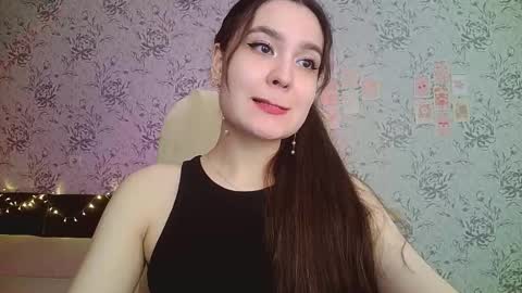 Snapshot of anny_shine chatting on 09.12.25 Annie online show from 09.12.25