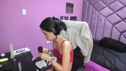 Anny online show from 12.05.24