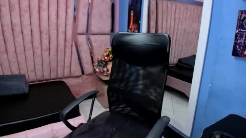 Snapshot of anny_swet chatting on 04.20.26 Anny online show from 04.20.26