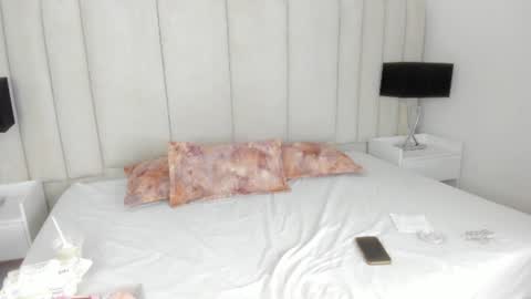 Snapshot of annybombastic chatting on 06.19.26 Anny online show from 06.19.26