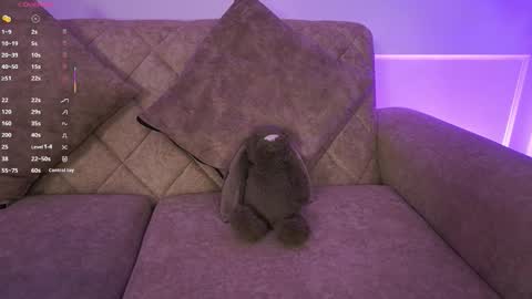 Snapshot of annybuny chatting on 02.20.26 Ana online show from 02.20.26