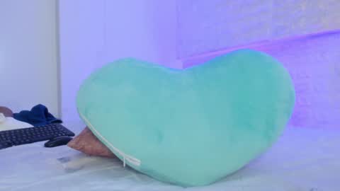 Snapshot of annyluna1 chatting on 01.13.25 Annyluna online show from 01.13.25